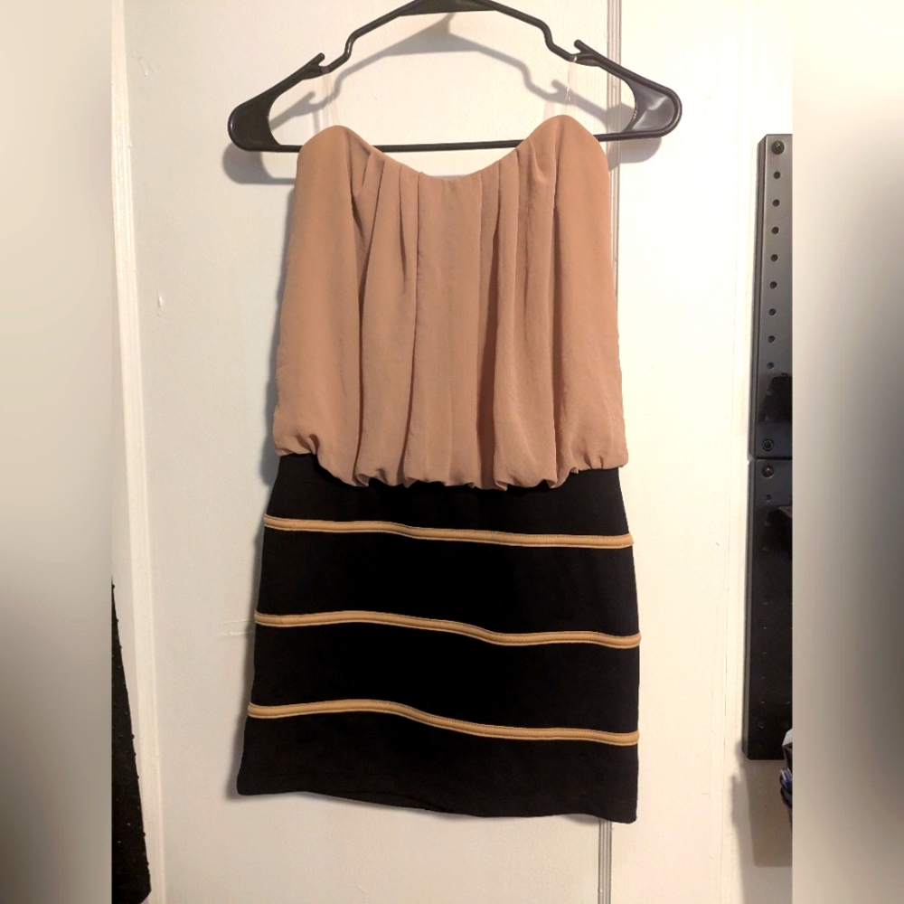 Windsor Chic Strapless Dress in Black and Tan
